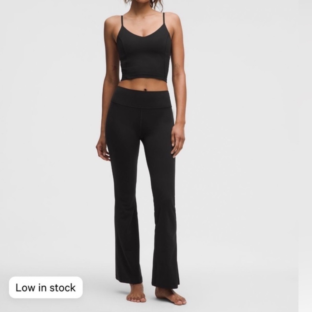 NWT Lulumeon SHR nulu flared pant *regular